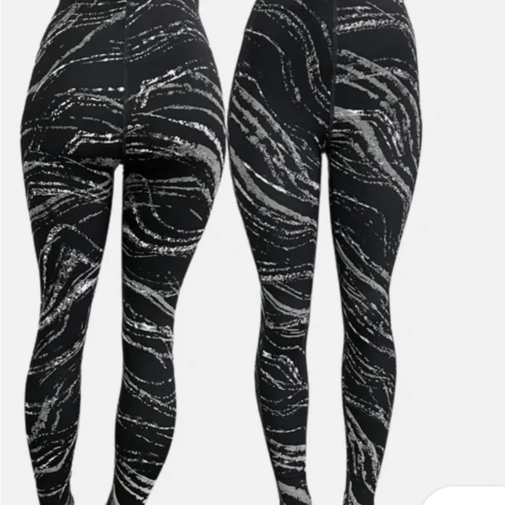 Victorias Secret Pink Active Black & White Leggings